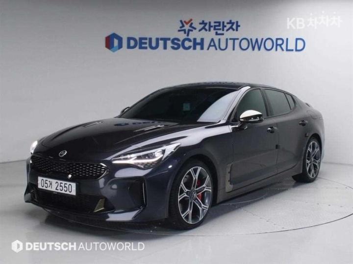 Kia Stinger 3.3 Turbo 2WD GT