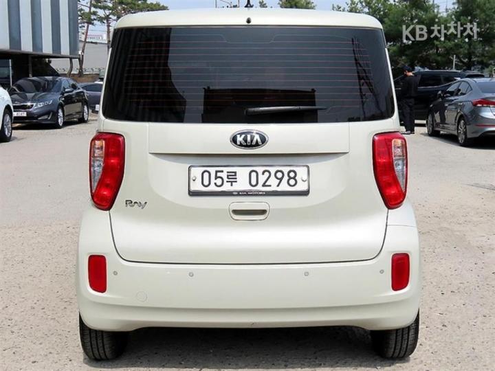 Kia Ray 1.0 Gasoline Luxury 5