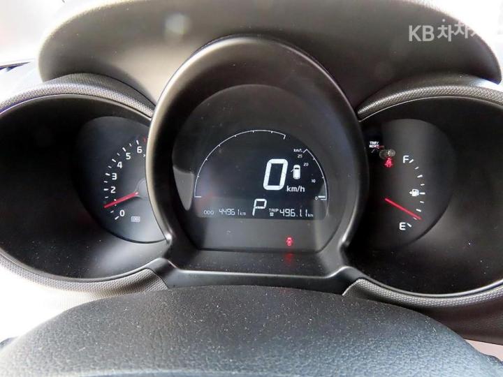 Kia Ray 1.0 Gasoline Luxury 10