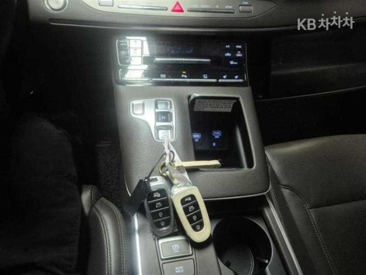 Hyundai Grandeur 2.5 Premium Choice 10