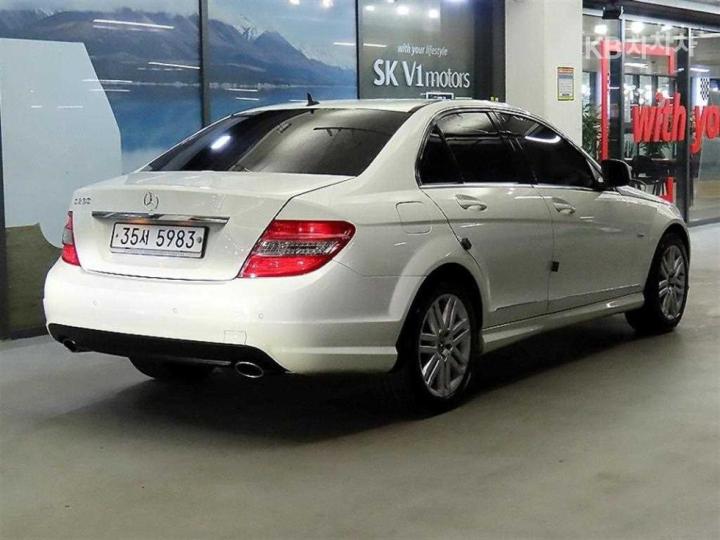 Mercedes-Benz C-Class New C230 Avantgarde W204 5