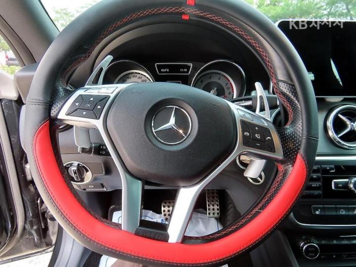 Mercedes-Benz CLA-Class CLA250 4Matic C117 9