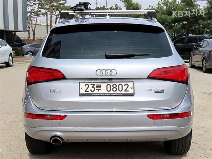 Audi Q5 35 TDI Quattro Dynamic 8R 5