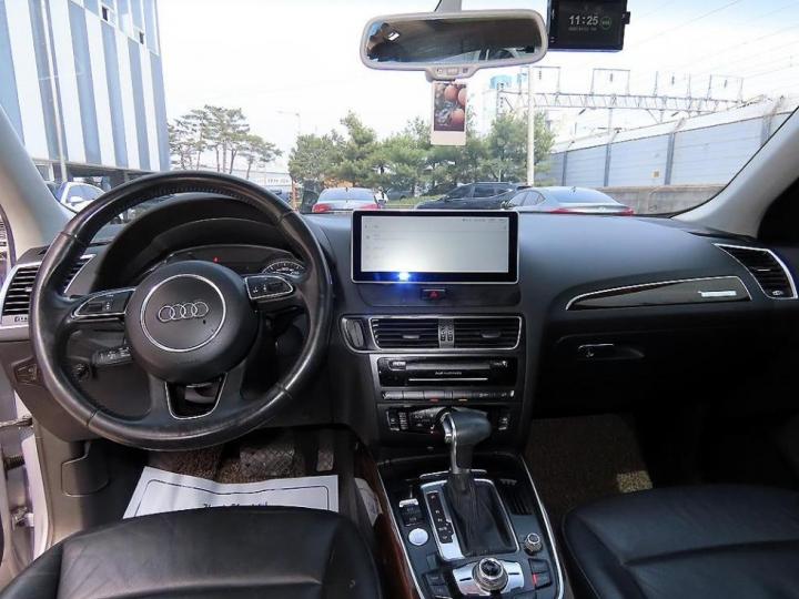 Audi Q5 35 TDI Quattro Dynamic 8R 8