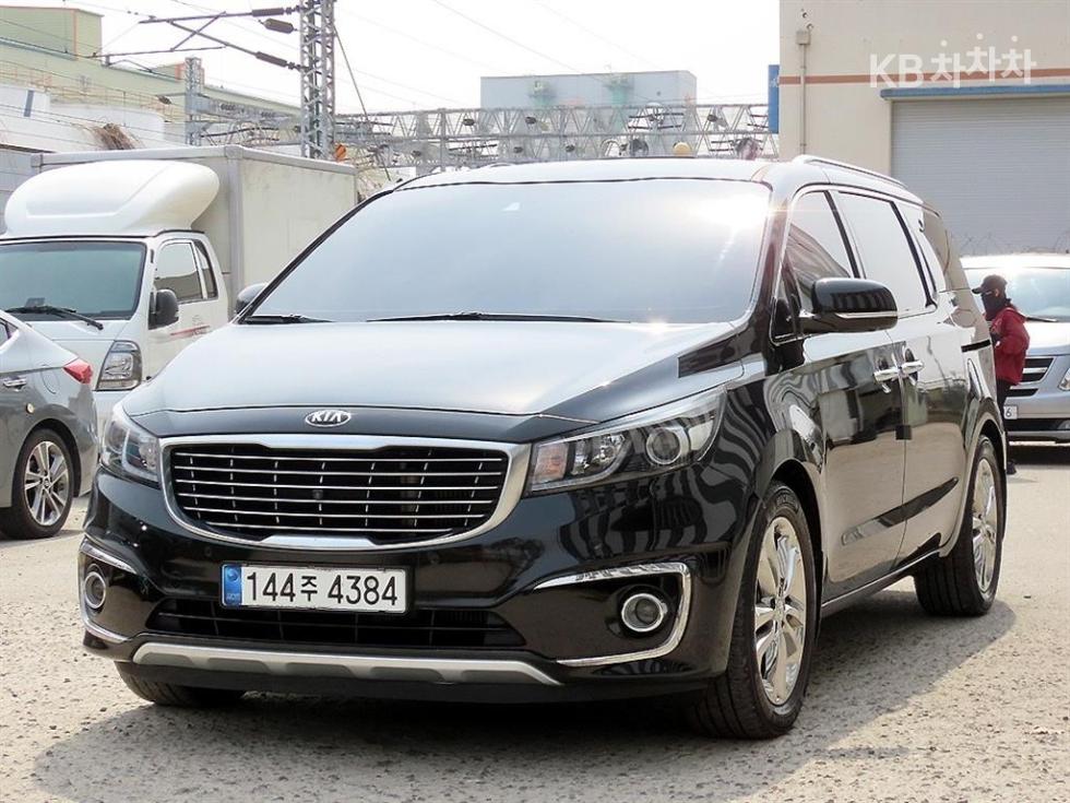 2016 - kia carnival