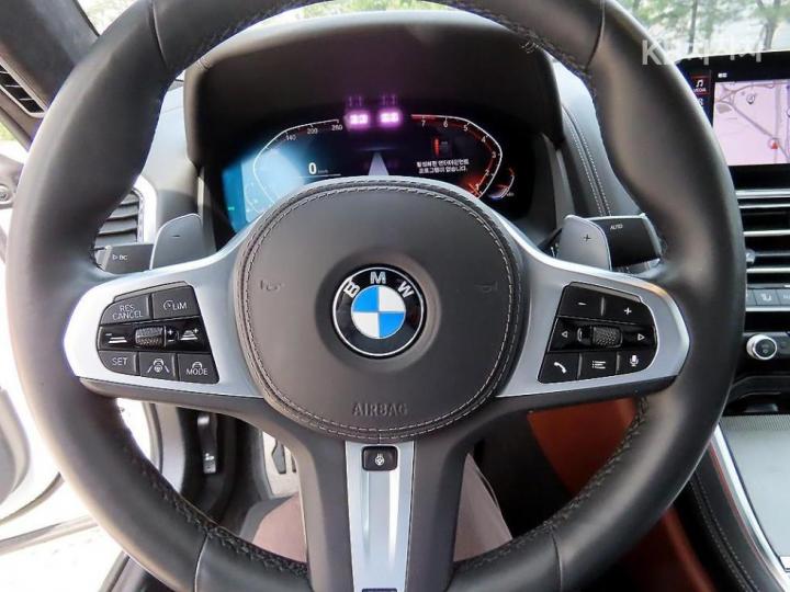 BMW 8 Series G15 840i xDrive Gran Coupe M Sport Package 9