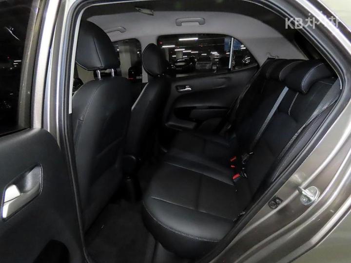 Kia Morning JA LPi Luxury 8