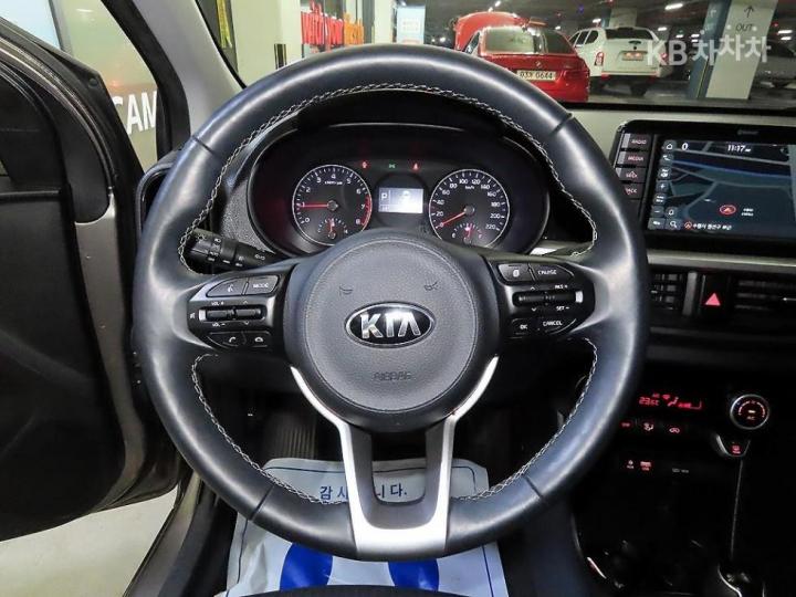Kia Morning JA LPi Luxury 9