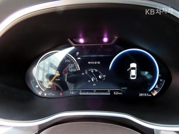 Genesis G80 RG3 3.5 T-GDi AWD 10