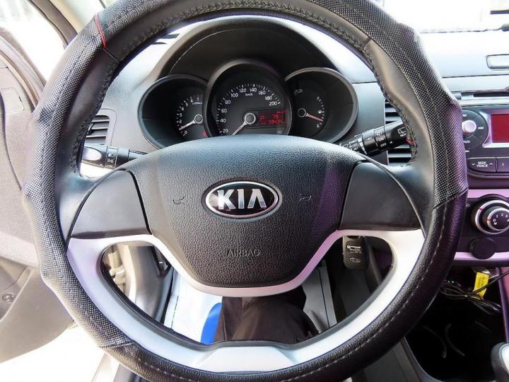 Kia Morning Deluxe Trendy 9