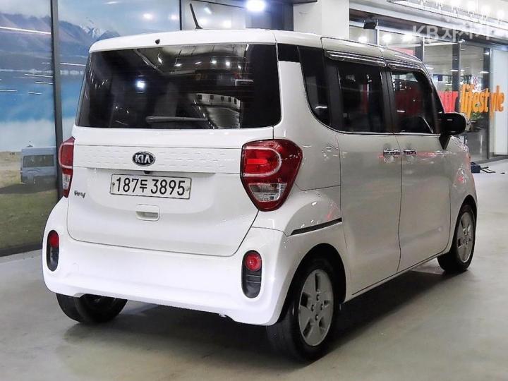 Kia Ray 1.0 Gasoline Prestige 5