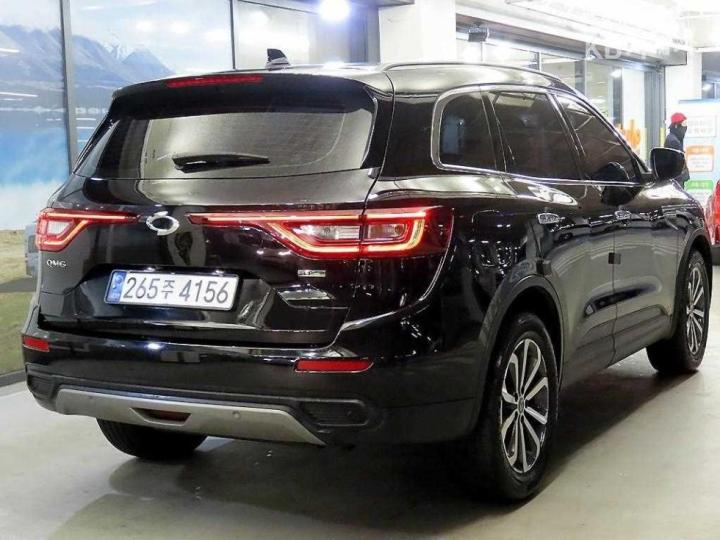 Renault QM6 2.0 LPe 2WD LE 5