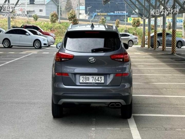 Hyundai Tucson Diesel e-VGT R 1.6 2WD Modern 4