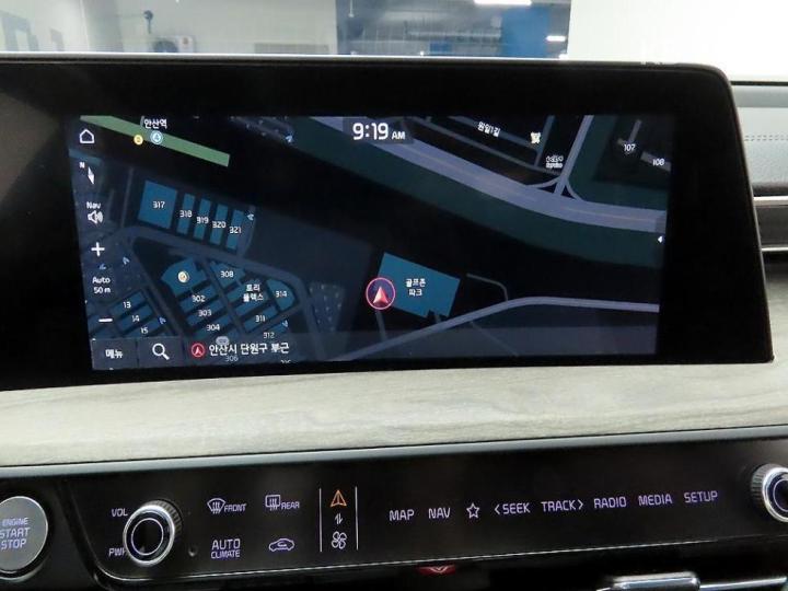 Kia K8 2.5 Gasoline Noblesse 10