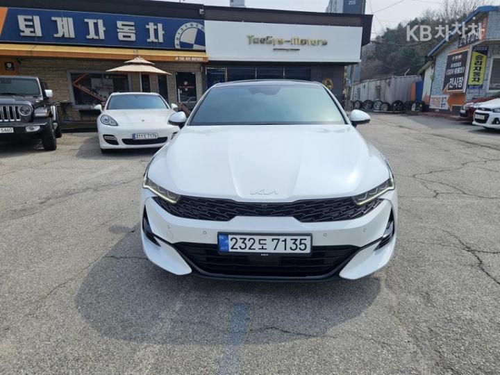 Kia K5 2.0 Gasoline Signature