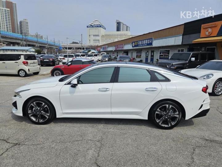 Kia K5 2.0 Gasoline Signature 9