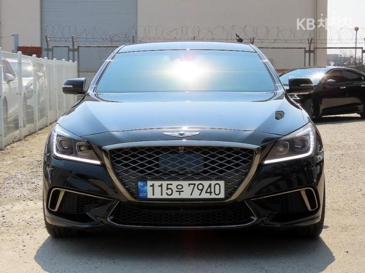 Genesis G80 3.3 GDI AWD Prestige 2