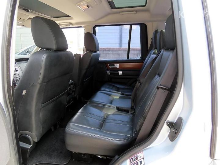 Land Rover Discovery 4 3.0 SDV6 SE 7