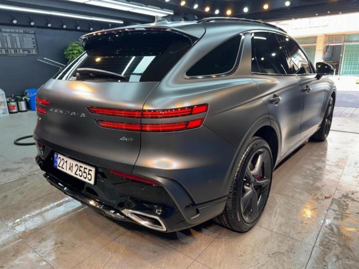 Genesis GV70 Gasoline 2.5T Sport Package AWD 7