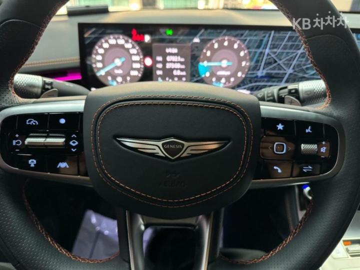 Genesis GV70 Gasoline 2.5T Sport Package AWD 9