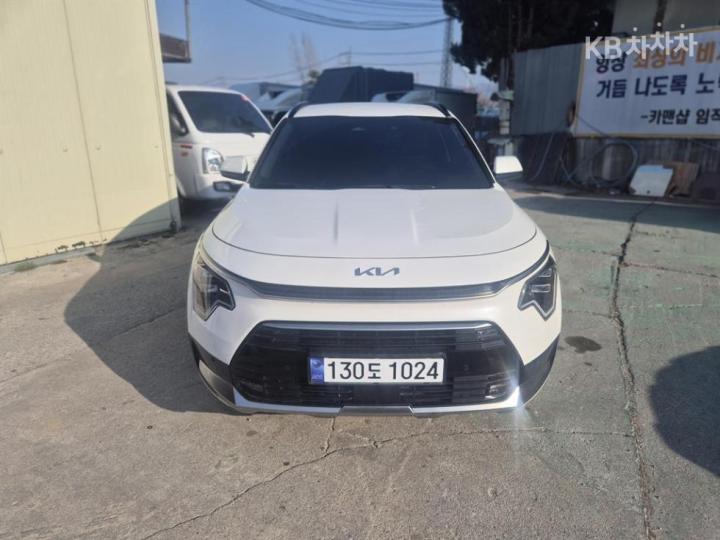 Kia Niro The 1.6 HEV Signature 3