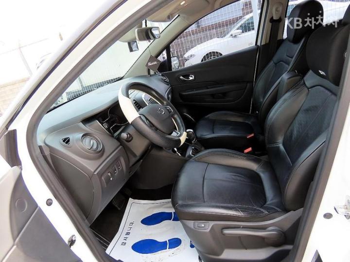 Renault QM3 New RE Base Type 6