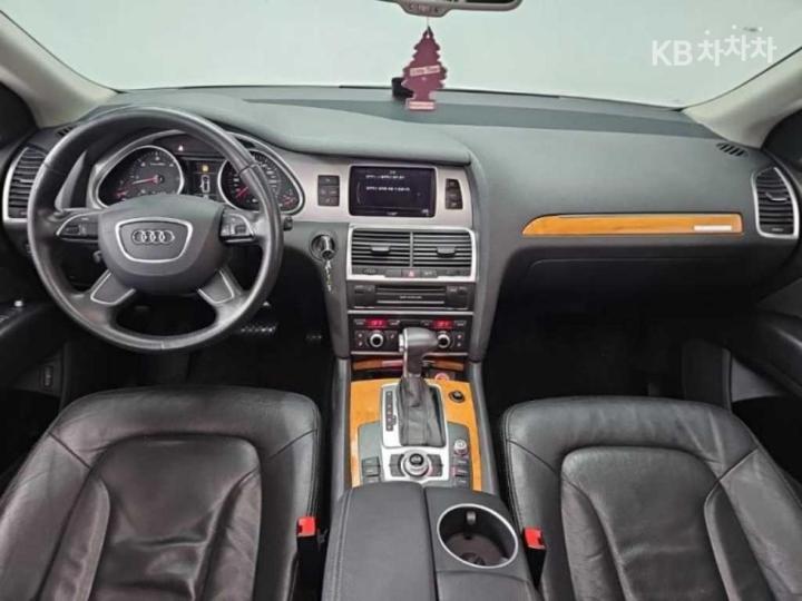 Audi Q7 3.0 TDI Quattro 6