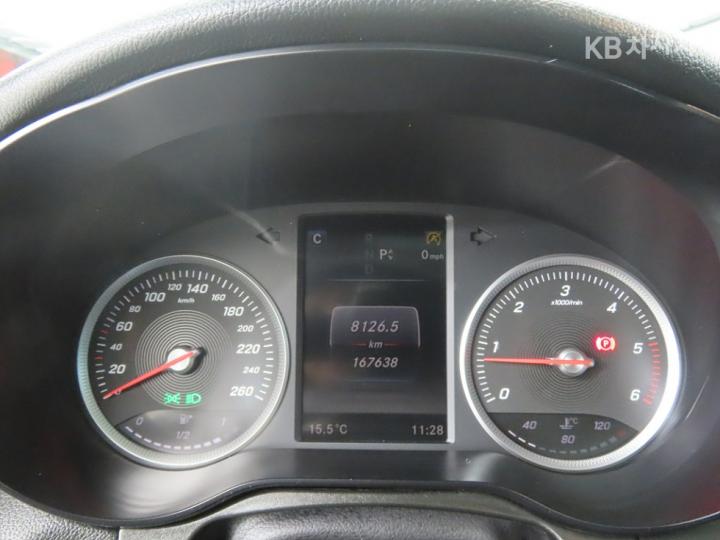 Mercedes-Benz GLC-Class X253 220d 4Matic Base Type 10