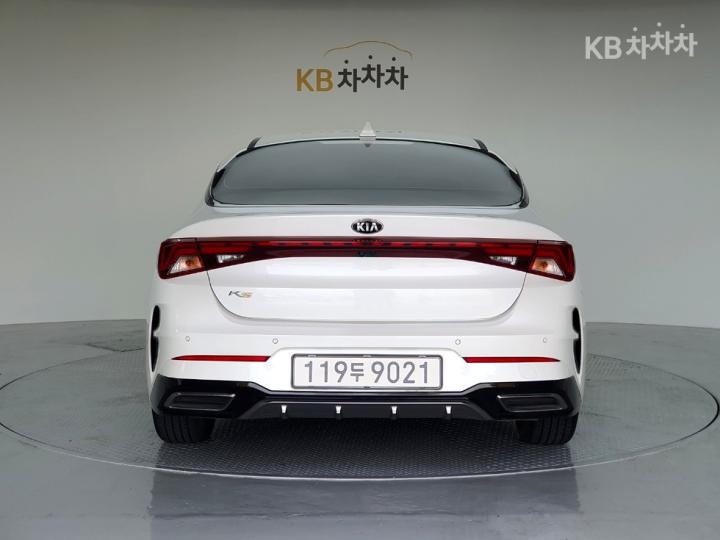 Kia K5 2.0 LPI Trendy 4