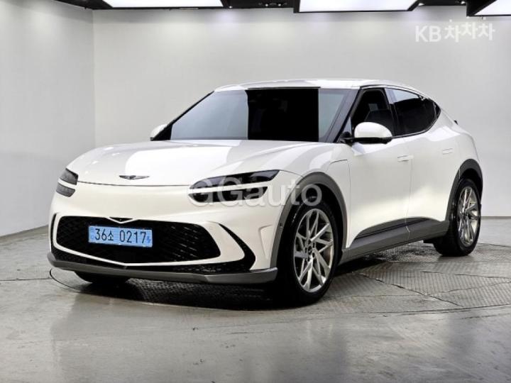 Genesis GV60 Standard AWD Base Type