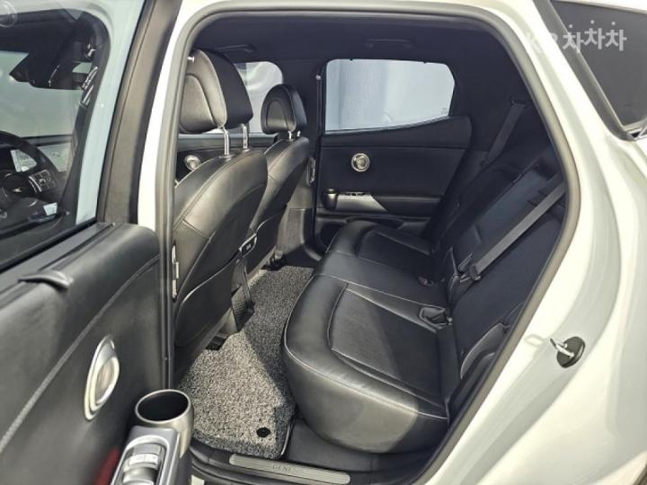 Genesis GV60 Standard AWD Base Type 10