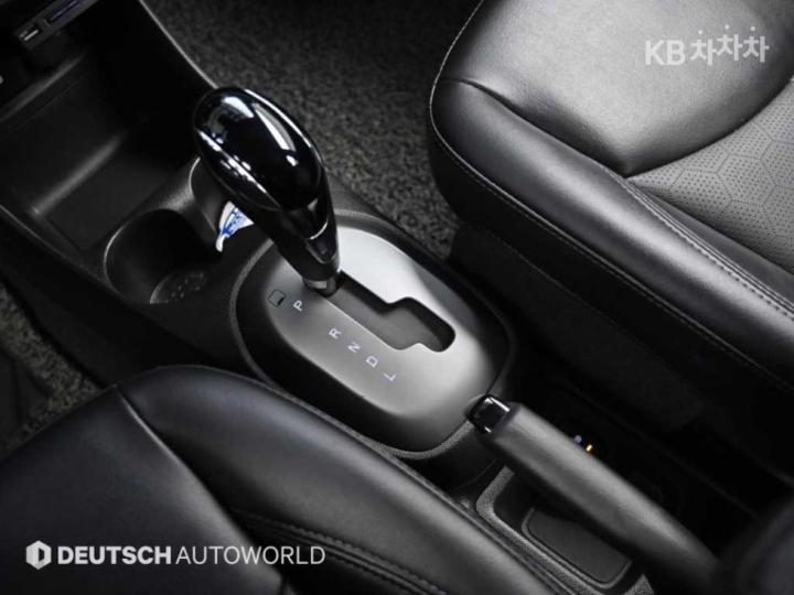 Chevrolet Spark LT Base Type 10