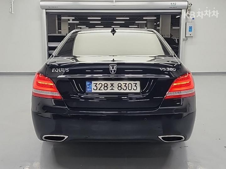 Hyundai Equus New VS380 Modern 4