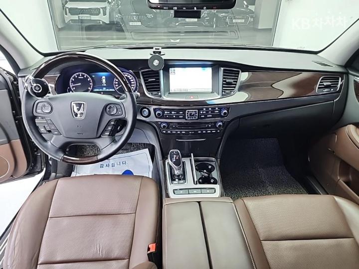 Hyundai Equus New VS380 Modern 8