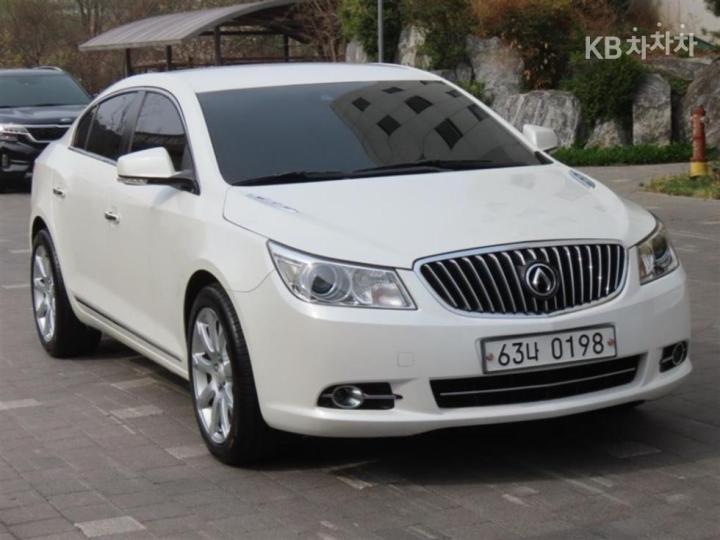 Chevrolet Alpheon EL300 Supreme 3