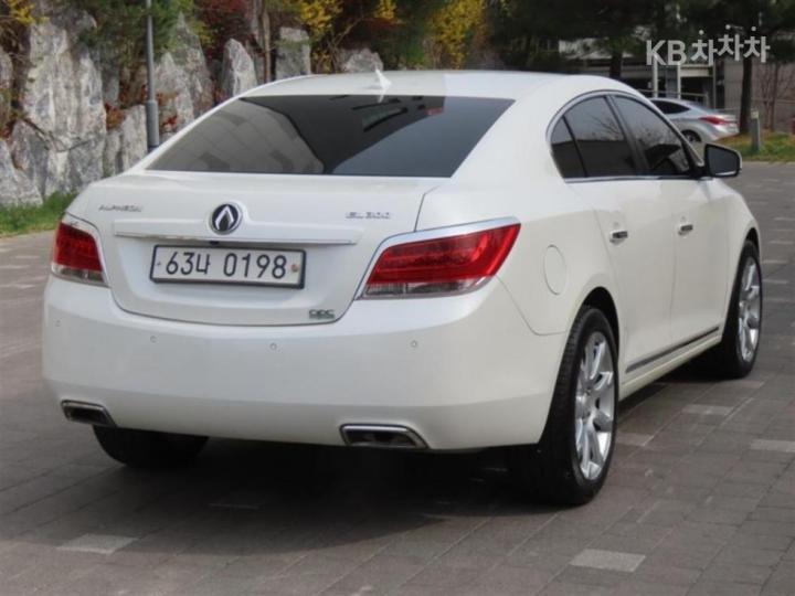 Chevrolet Alpheon EL300 Supreme 4