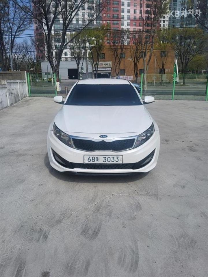 Kia K5 2.0 LPI Deluxe 6