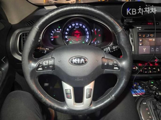 Kia Sportage R 2WD Diesel TLX Top Model 7