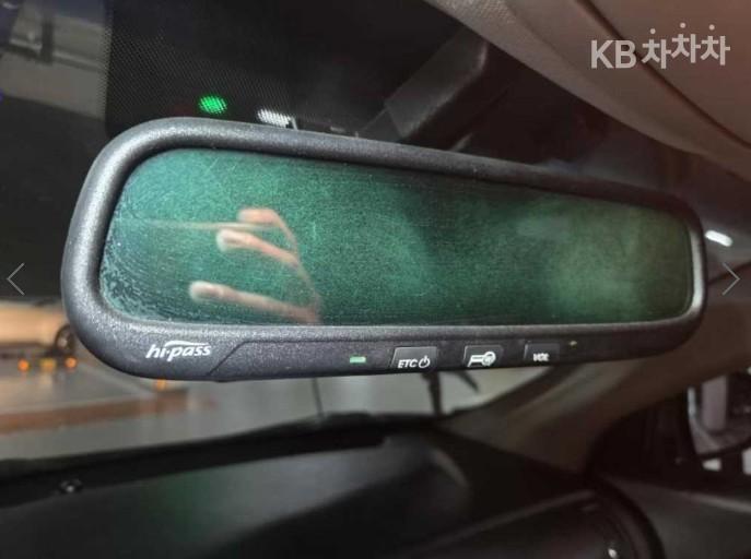 Kia Sportage R 2WD Diesel TLX Top Model 9