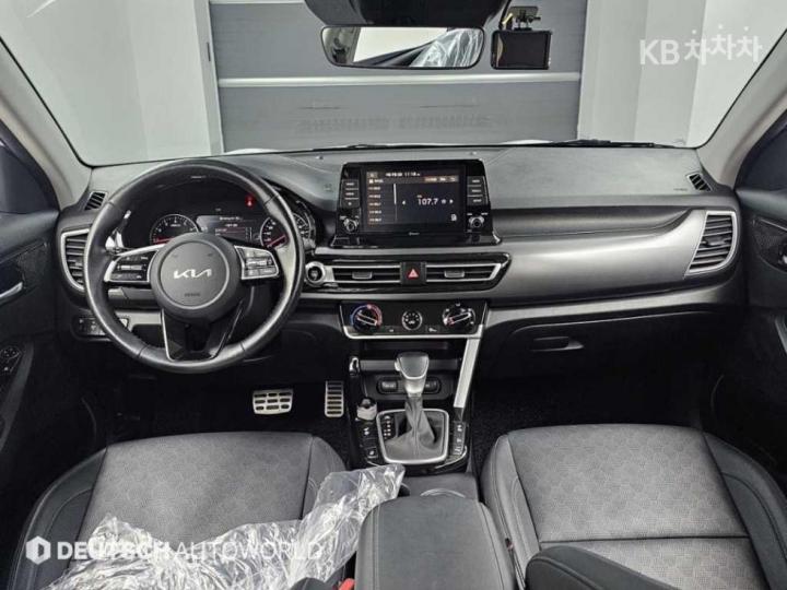 Kia Seltos 1.6 Gasoline Turbo 2WD Signature 8