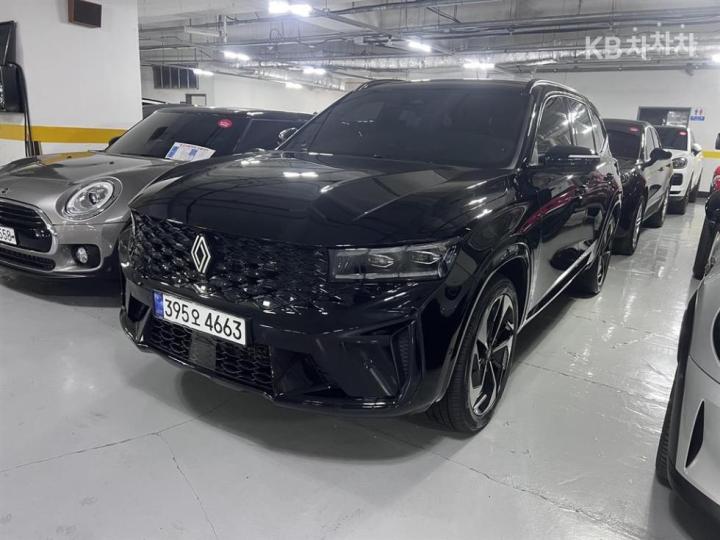 Renault Koleos E-Tech Hybrid Iconic 2