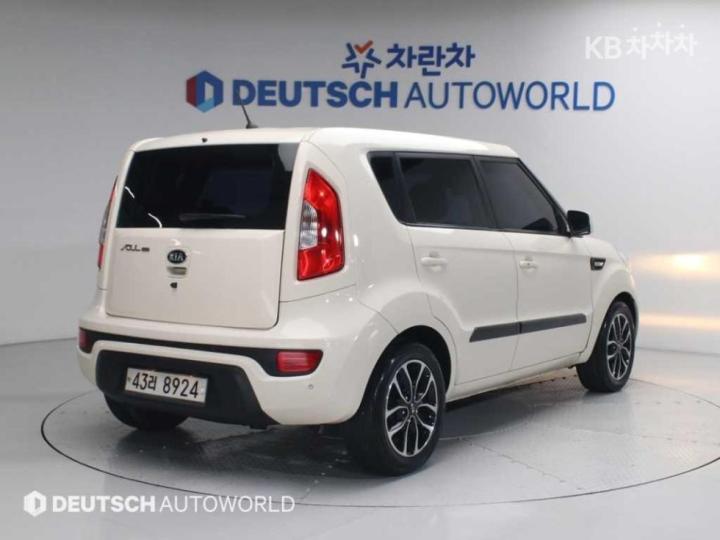 Kia Soul 1.6 GDI Luxury Base Type 3