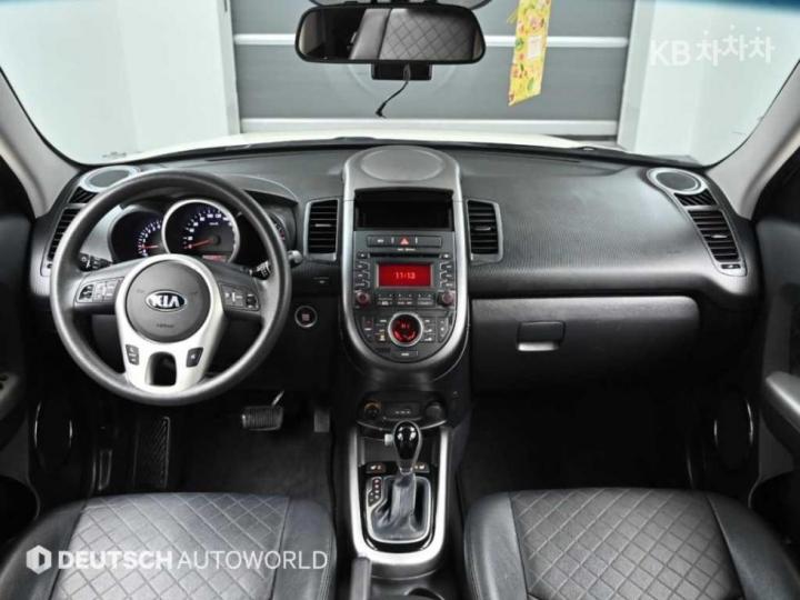 Kia Soul 1.6 GDI Luxury Base Type 8