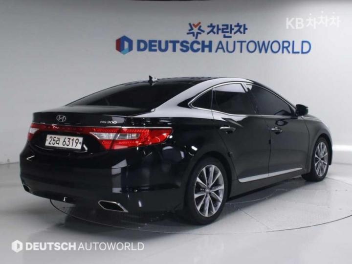 Hyundai Grandeur HG HG300 Exclusive Special 3