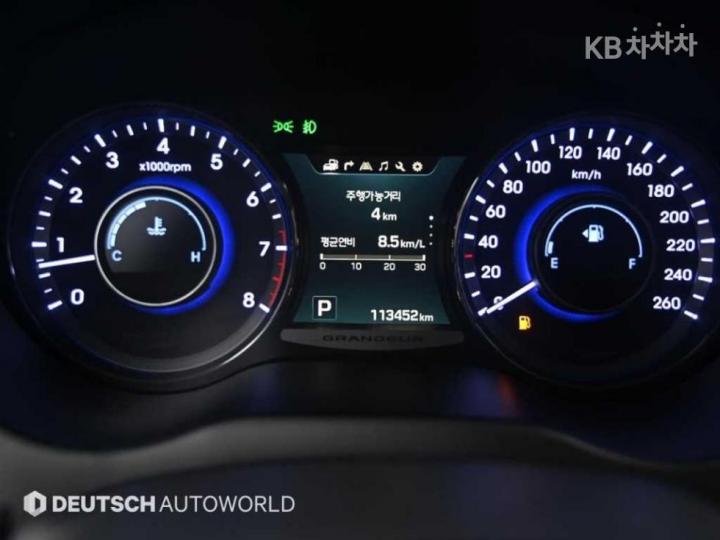 Hyundai Grandeur HG HG300 Exclusive Special 10