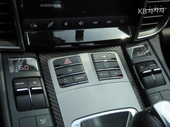 Porsche Panamera 4.8 S 970 8