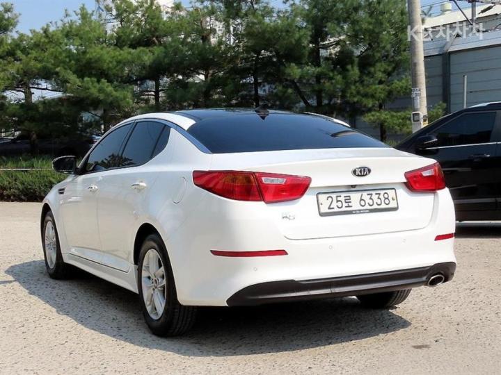 Kia K5 LPI Luxury Economy Type 4