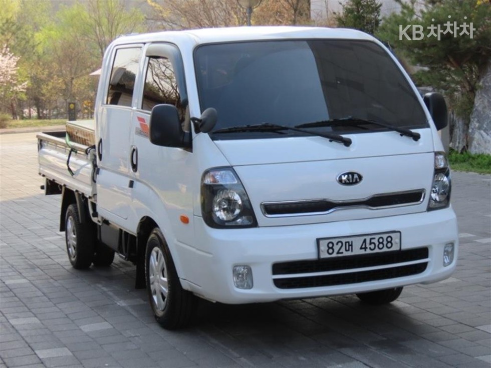2018 - kia bongo iii