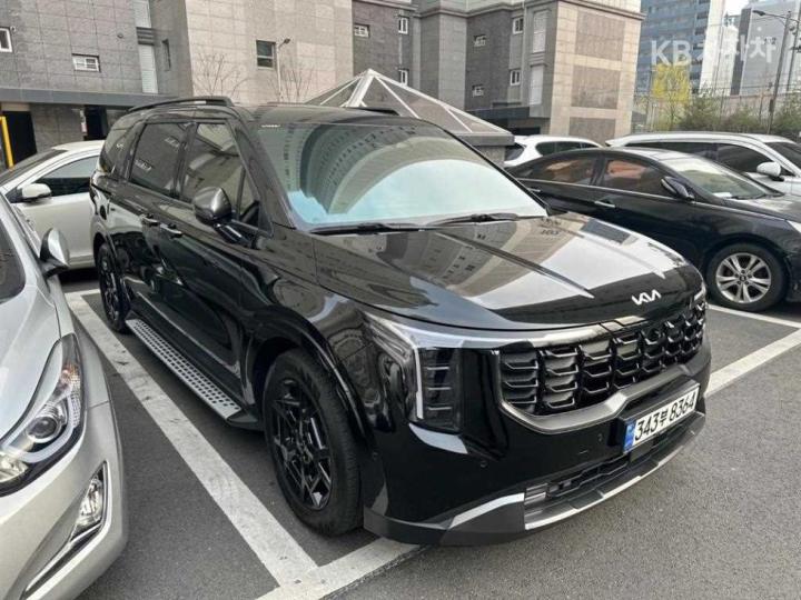 Kia Carnival HEV Gravity 5