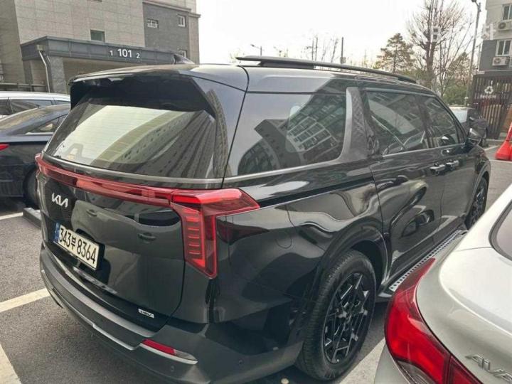 Kia Carnival HEV Gravity 6